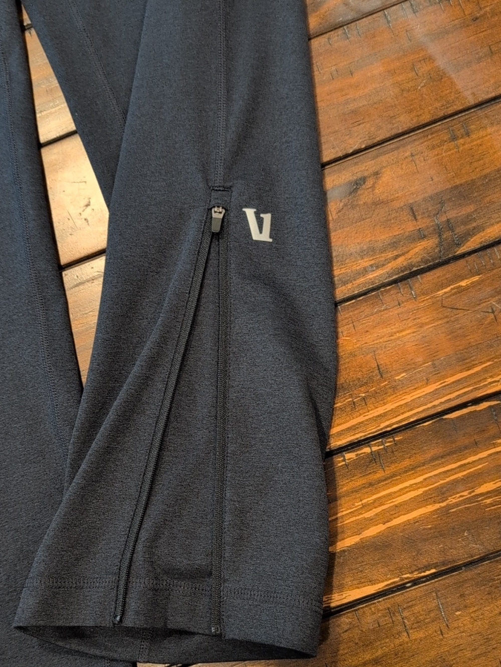 Vuori Sunday Performance Track Pant - Picture 5 of 10